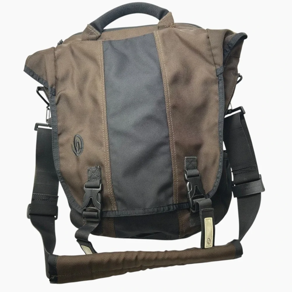 Timbuk2 Gorpcore Techwear Messenger Bag Medium Ballistic Nylon Brown Black